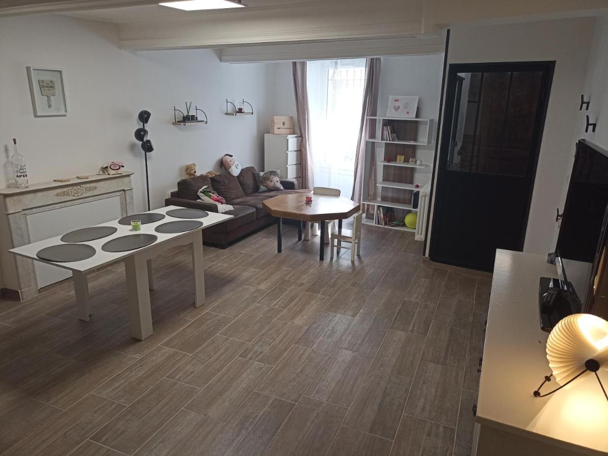 La Maison De La Cloche Сasa de vacaciones Puimoisson
